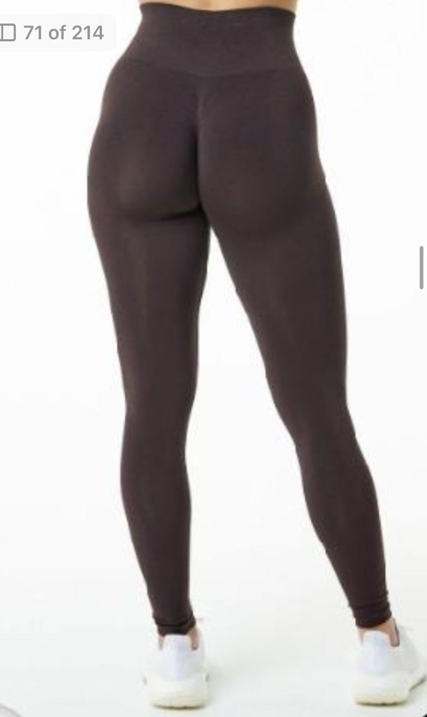 Essential Leggings Mocha